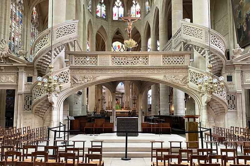  Église Saint-Etienne-du-Mont